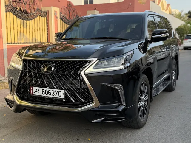 Photo of 2018 Lexus LX 570 S