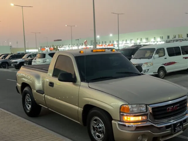Photo of 2006 GMC Sierra 1500