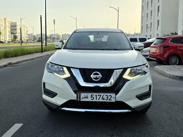 صورة 2022 نيسان اكس-تريل