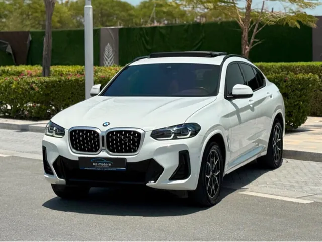 Photo of 2024 BMW X4