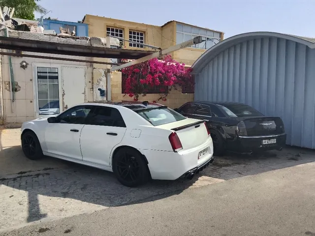 Photo of 2017 Chrysler 300 C