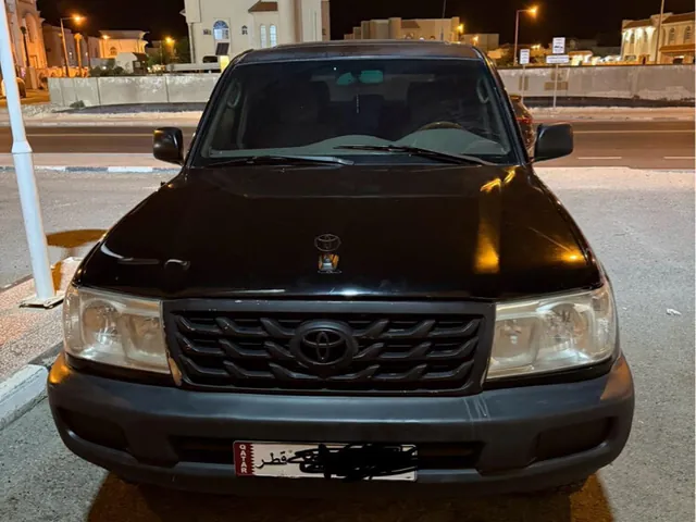 صورة 2004 تويوتا لاند كروزر GX
