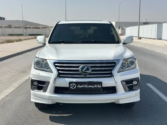 Photo of 2015 Lexus LX 570 S