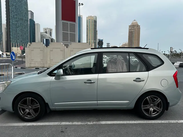 Photo of 2007 Kia Carens