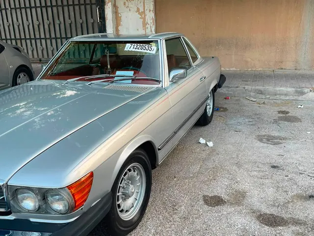 Photo of 1975 Mercedes-Benz SL 450 SL