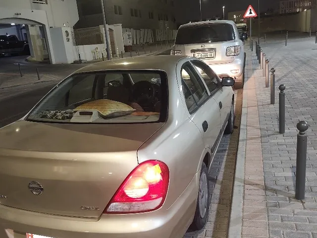 Photo of 2010 Nissan Sunny