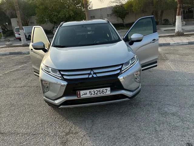 صورة 2019 ميتسوبيشي إكليبس كروس هايلاين