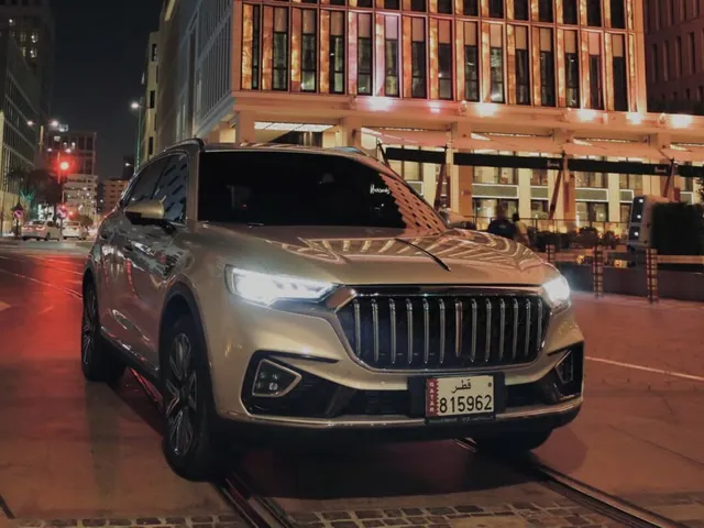 Photo of 2023 Hongqi HS5