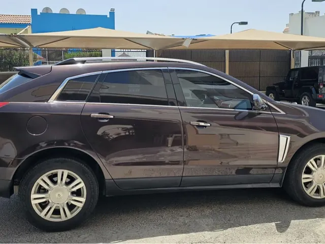 صورة 2015 كاديلاك SRX 4
