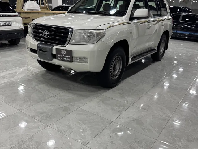 Photo of 2010 Toyota Land Cruiser GX