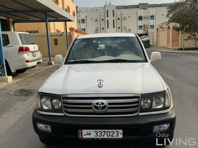 صورة 2006 تويوتا لاند كروزر GX