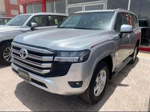 Photo of 2024 Toyota Land Cruiser GXR