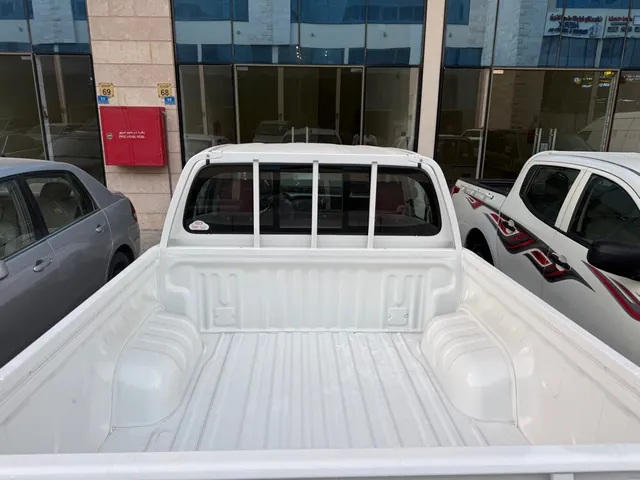 Photo of 2026 Toyota Hilux SR5