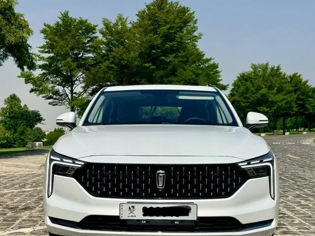 Photo of 2025 Bestune B70