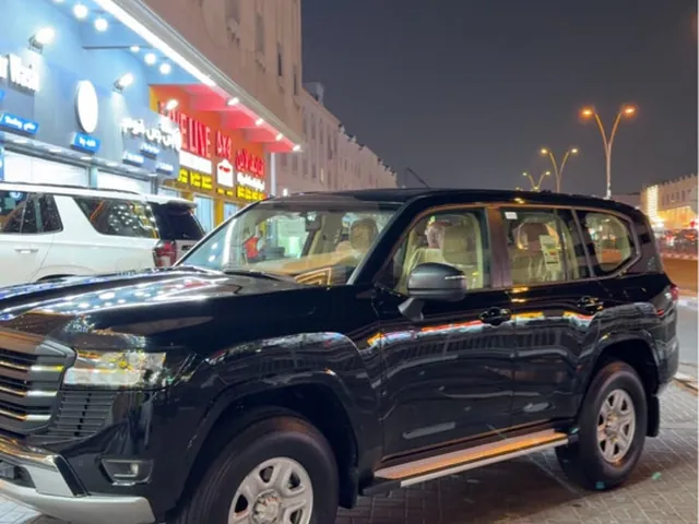 Photo of 2025 Toyota Land Cruiser GX