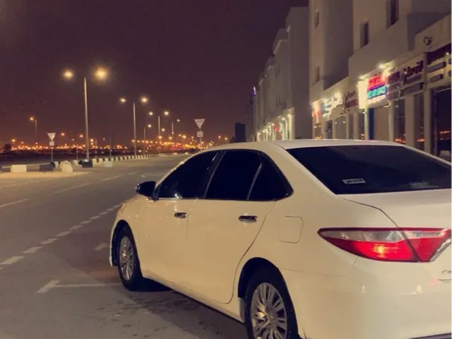 صورة 2016 تويوتا كامري GL