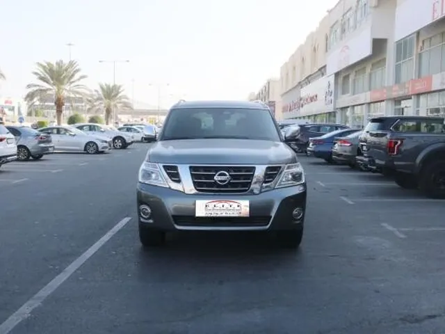 صورة 2019 نيسان باترول بلاتينيوم