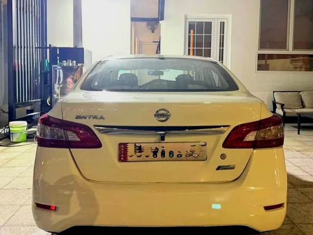 Photo of 2014 Nissan Sentra
