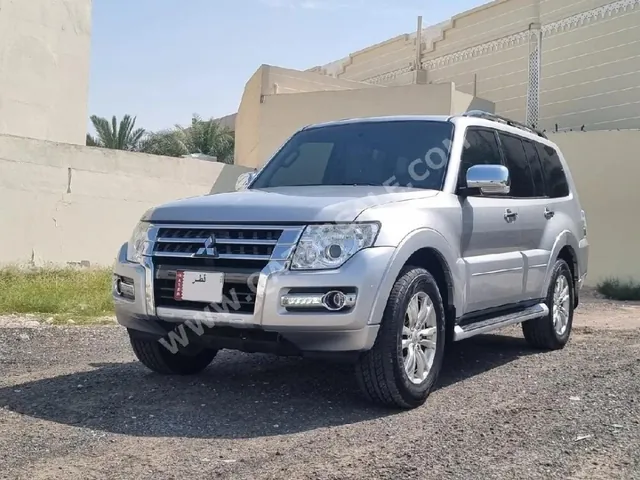 Photo of 2018 Mitsubishi Pajero 3.8