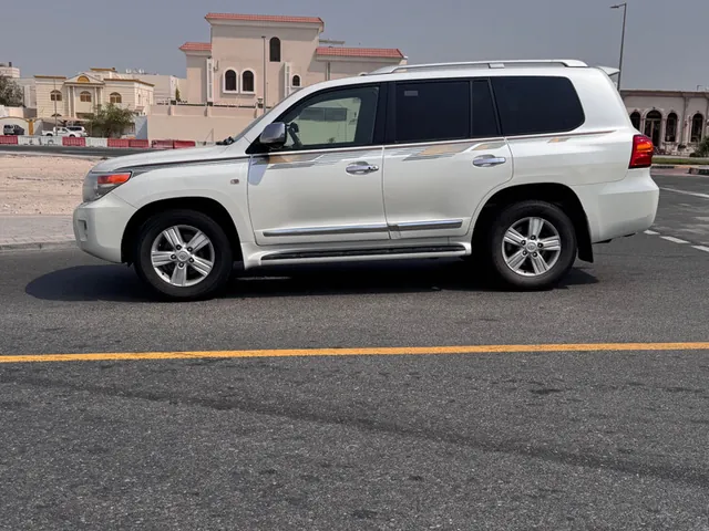 Photo of 2010 Toyota Land Cruiser GX