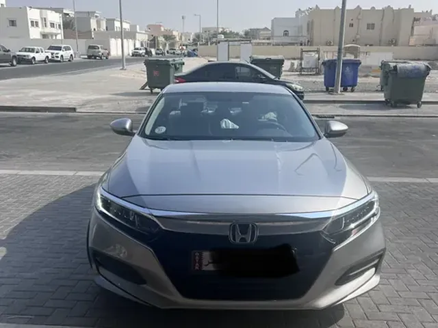 صورة 2019 هوندا أكورد