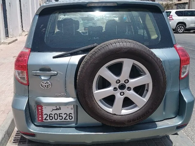 صورة 2006 تويوتا RAV4
