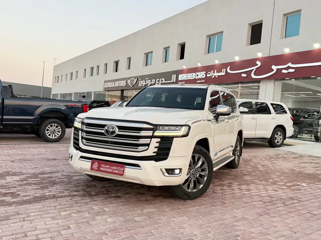 Photo of 2023 Toyota Land Cruiser VXR