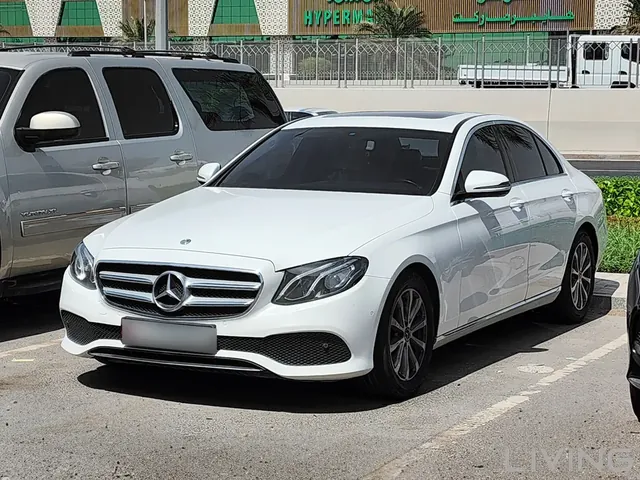 Photo of 2019 Mercedes-Benz E 200