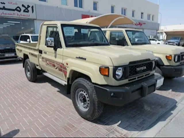 صورة 2025 تويوتا لاند كروزر LX