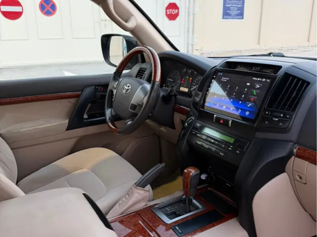 Photo of 2012 Toyota Land Cruiser GXR