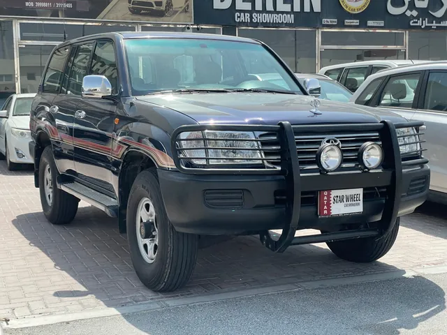 Photo of 2004 Toyota Land Cruiser GX