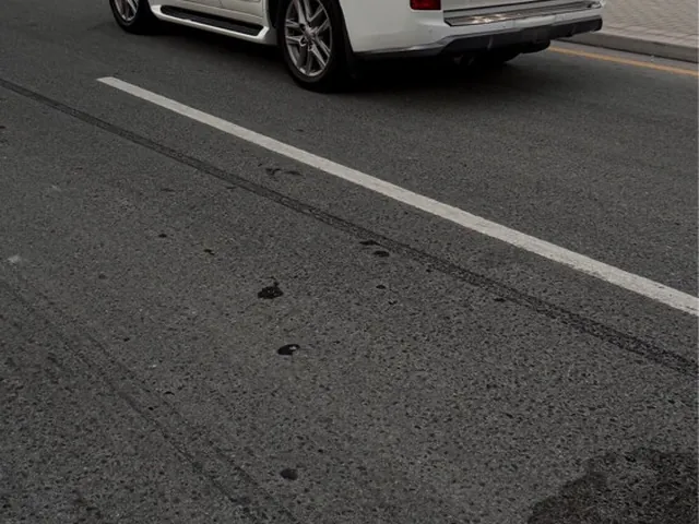 Photo of 2012 Lexus LX 570