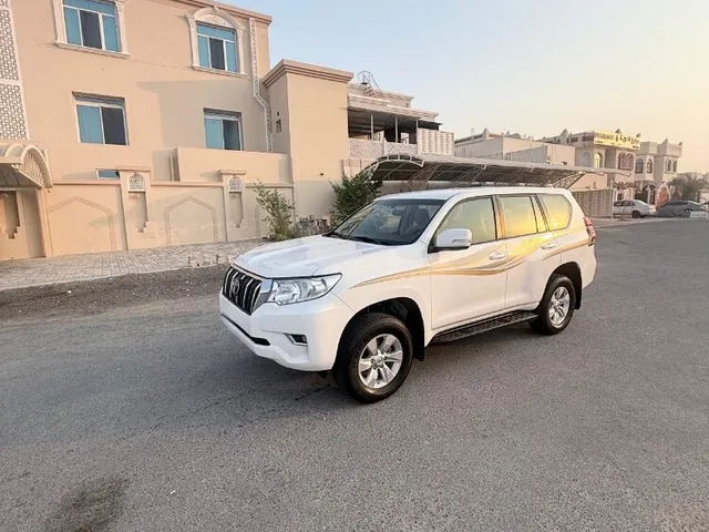 صورة 2019 تويوتا لاند كروزر برادو TXL