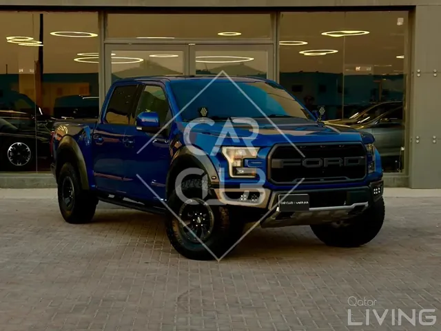 صورة 2017 فورد F-150 رابتور