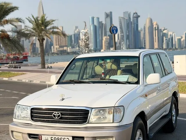Photo of 1999 Toyota Land Cruiser GX