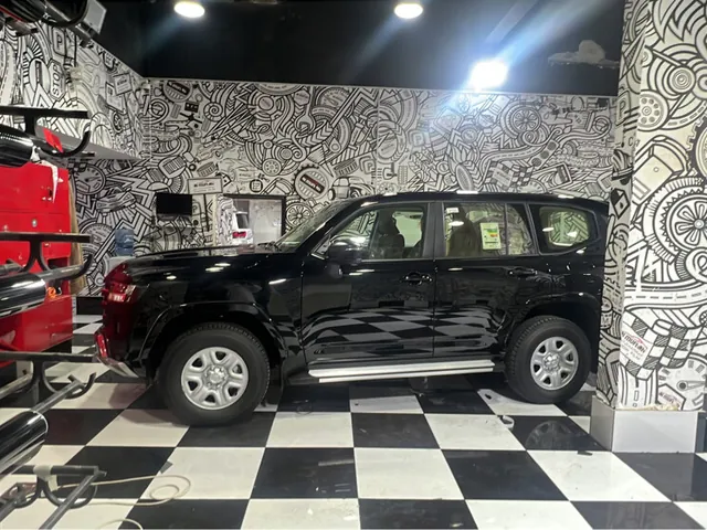 Photo of 2026 Toyota Land Cruiser GX