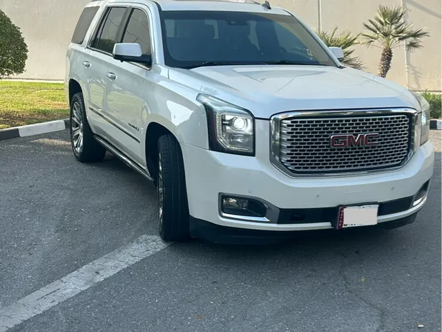 Photo of 2015 GMC Yukon Denali