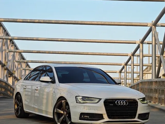 Photo of 2013 Audi A4 S-Line