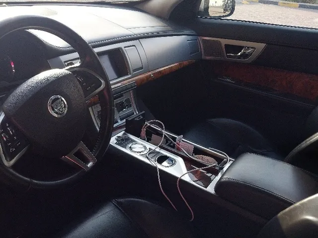 صورة 2013 جاكوار XF V6 Supercharged