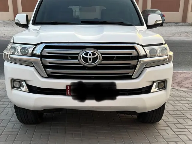Photo of 2012 Toyota Land Cruiser VXR