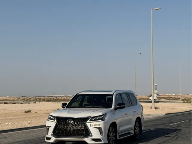 Photo of 2018 Lexus LX 570