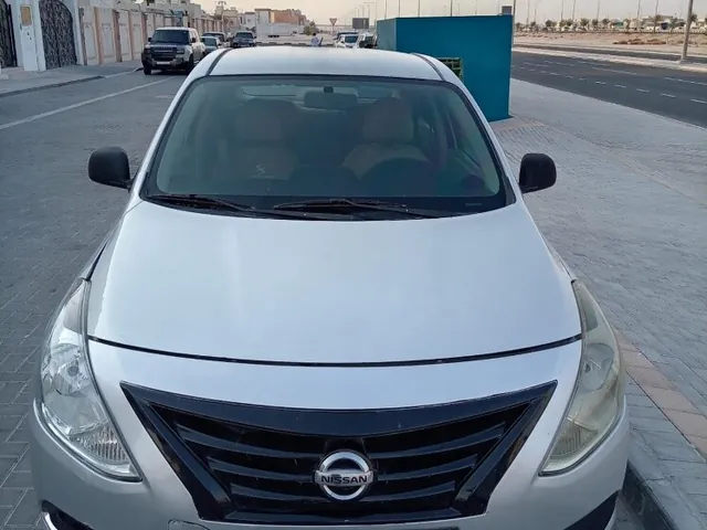 صورة 2015 نيسان صني