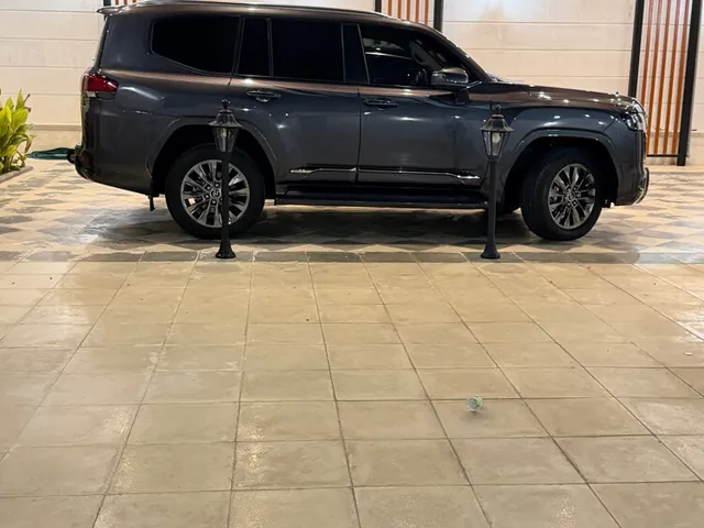 Photo of 2022 Toyota Land Cruiser GXR