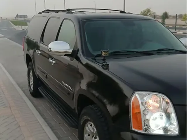 صورة 2008 جي إم سي يوكون XL