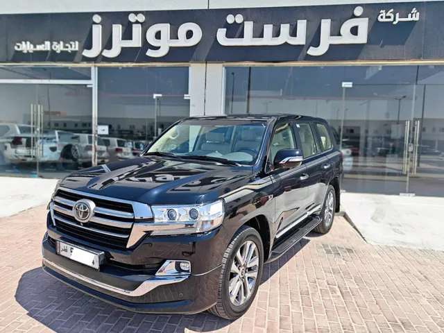 صورة 2019 تويوتا لاند كروزر VXR