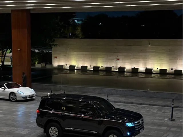 Photo of 2025 Toyota Land Cruiser GXR