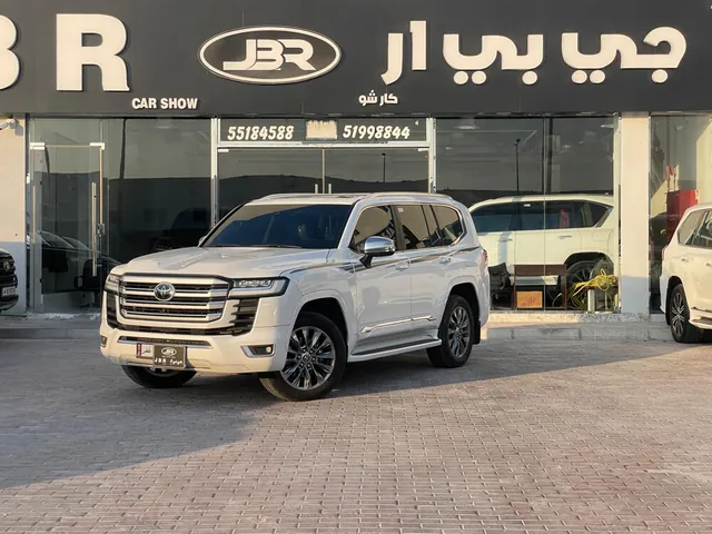 Photo of 2023 Toyota Land Cruiser VXR
