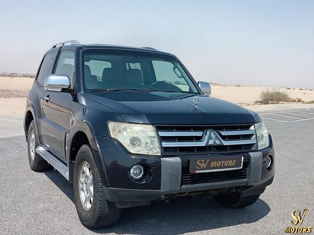 صورة 2008 ميتسوبيشي باجيرو GLS