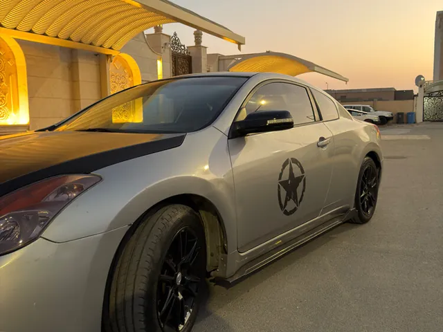 Photo of 2009 Nissan Altima 3.5 SE
