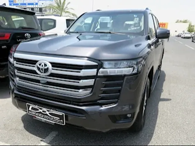 Photo of 2024 Toyota Land Cruiser GXR